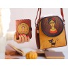 Frida Figürlü Küçük Postacı Çanta ve Küçük Cüzdan Kombin